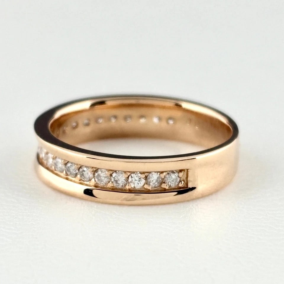 MELEE DIAMOND DESIGN PG PINK GOLD RING: melee diamond design PG pink gold Ring Brand: Unbranded Type/Style: Ring Material: 18KPG, Main Stone/Creation Natural Color: PG Size: US 5 Accessories: None Accessories Notice: When purchasing