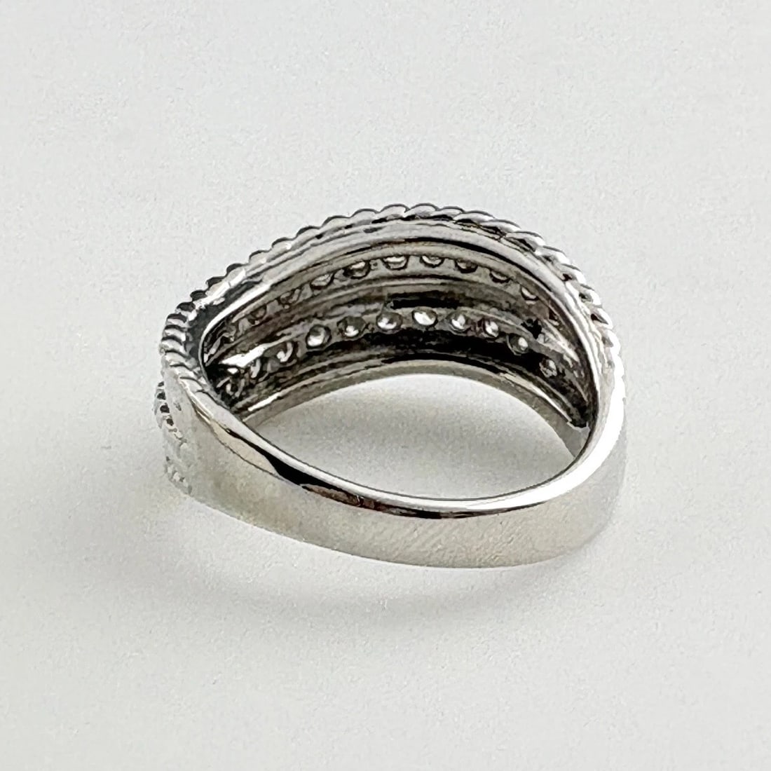 MELEE DIAMOND DESIGNPLATINUM RING - 2