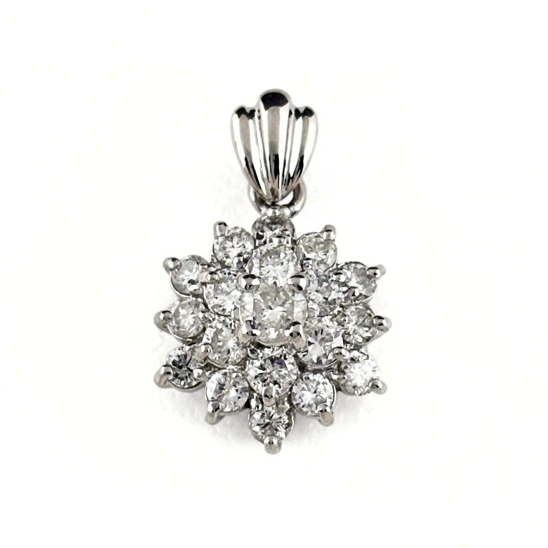 MELEE DIAMOND DESIGN PENDANT HEAD PLATINUM: melee diamond design pendant head Platinum Brand: Unbranded Type/Style: Pendant Head Material: Pt850, Main Stone/Creation Natural Color: None Size: Total length of the pendant head including a bail 19