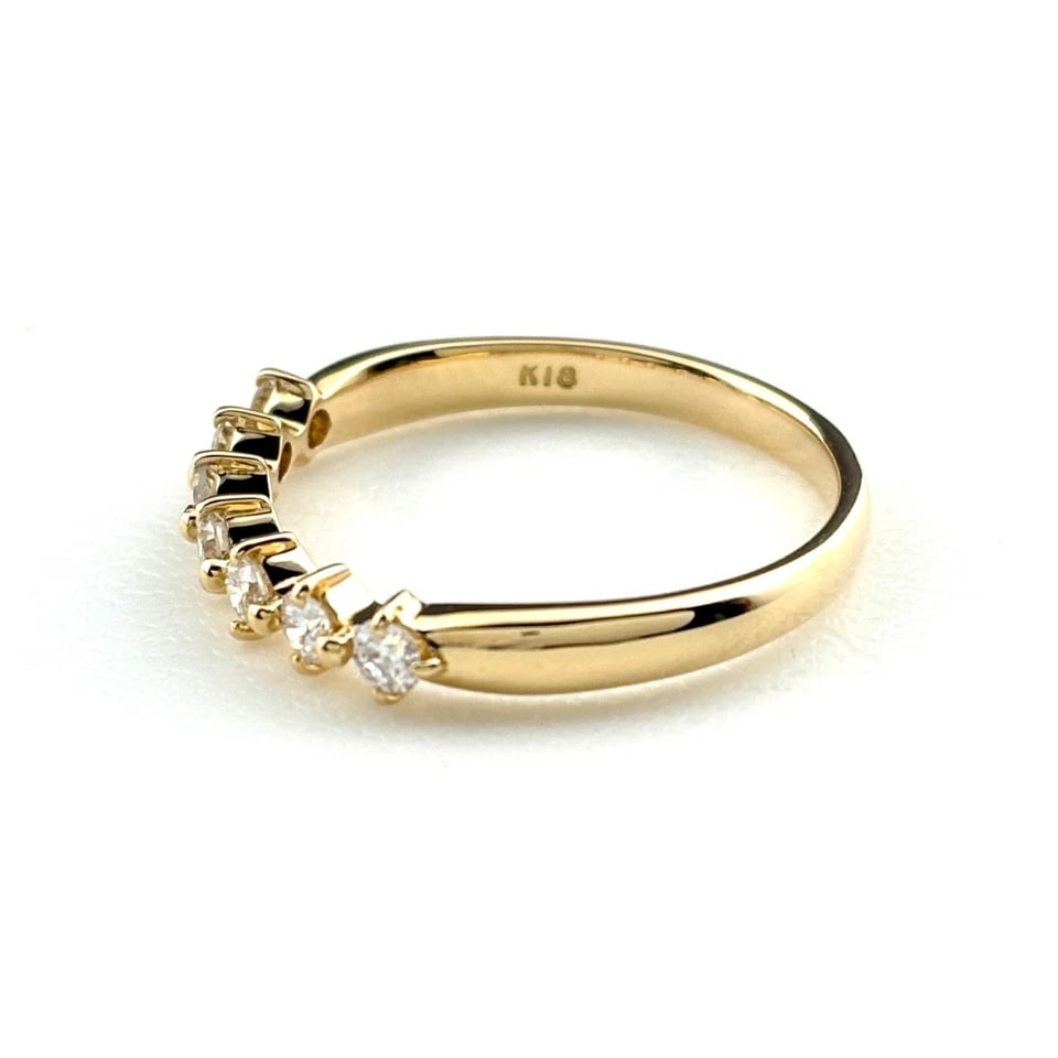 MELEE DIAMOND DESIGN YG YELLOWGOLD RING: melee diamond design YG YellowGold Ring Brand: Unbranded Type/Style: Ring Material: 18K, Main Stone/Creation Natural Color: YellowGold Size: US 6 Accessories: None Accessories Notice: When