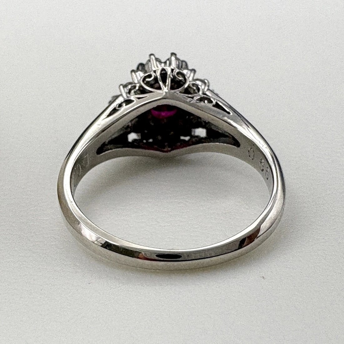 RUBY DESIGN PLATINUM MELEE DIAMOND RING - 2
