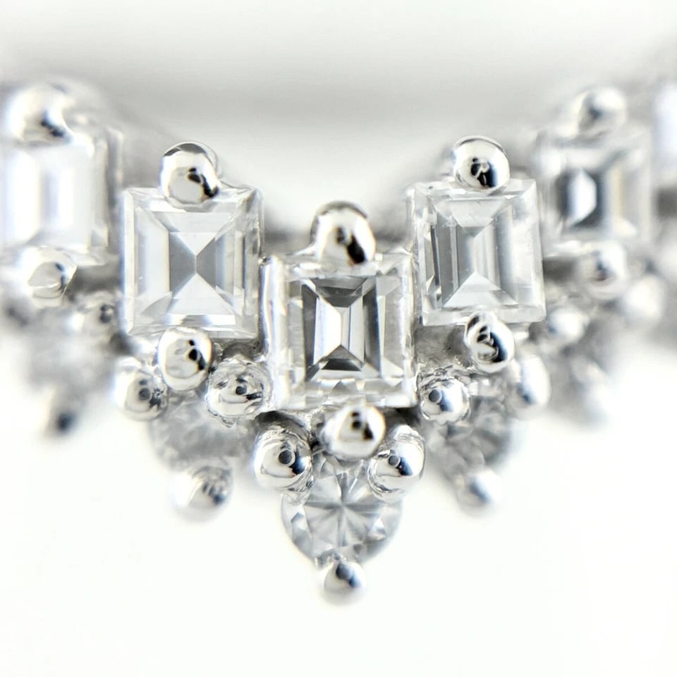 MELEE DIAMOND DESIGN PLATINUM RING: melee diamond design Platinum Ring Brand: Unbranded Type/Style: Ring Material: Pt900, Main Stone/Creation Natural Color: None Size: US 6.5 to 7 Accessories: None Accessories Notice: When p