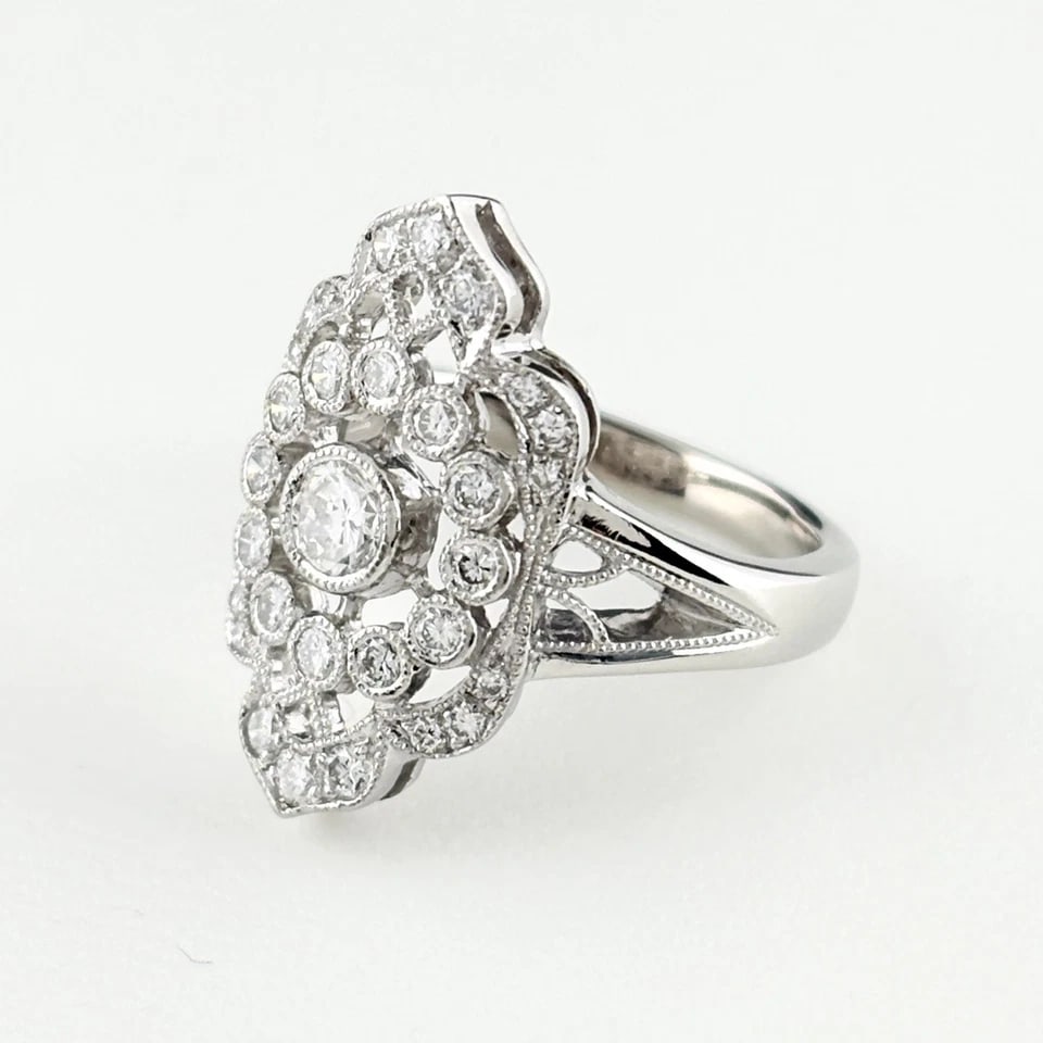 MELEE DIAMOND DESIGN PLATINUM RING: melee diamond design Platinum Ring Brand: Unbranded Type/Style: Ring Material: Pt950, Main Stone/Creation Natural Color: None Size: US 3.5 to 4 Accessories: None Accessories Notice: When p