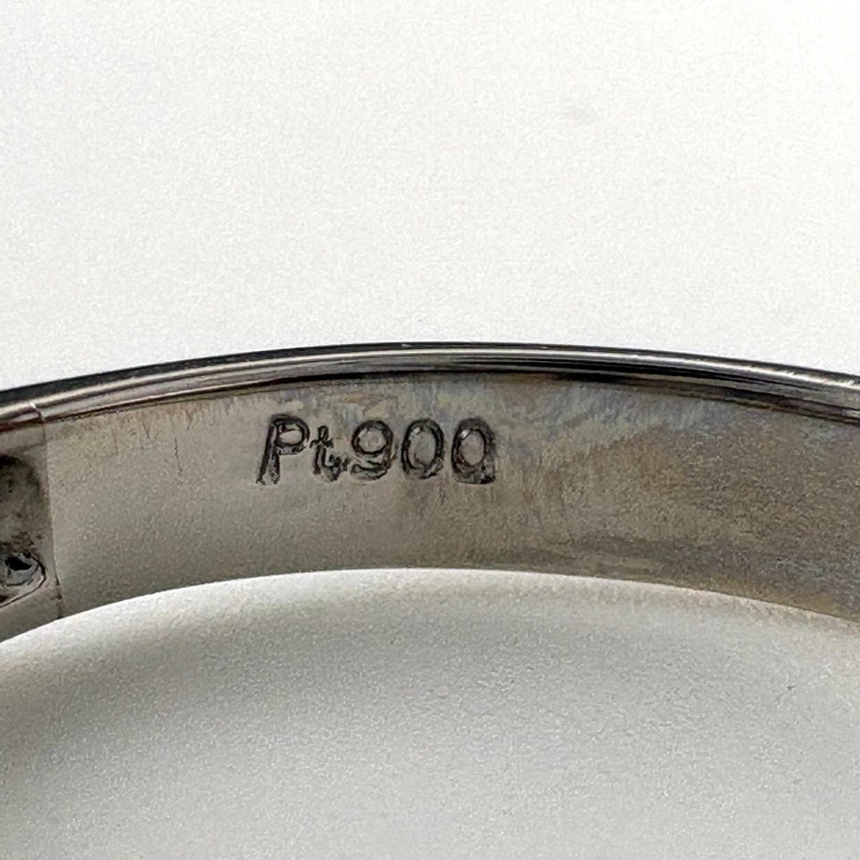 MELEE DIAMOND DESIGN PLATINUM RING - 2