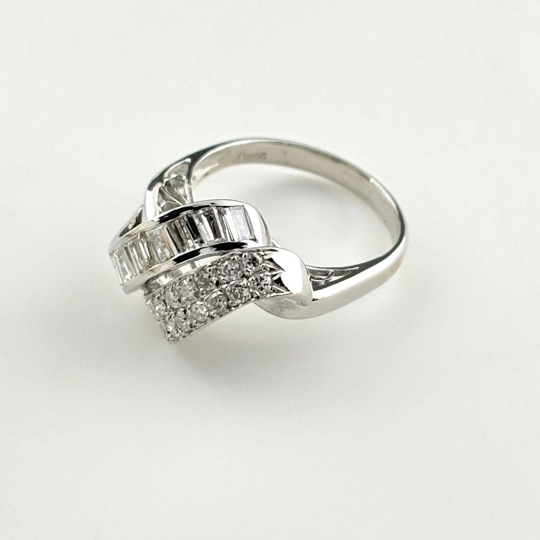 MELEE DIAMOND DESIGN PLATINUM RING: melee diamond design Platinum Ring Brand: Unbranded Type/Style: Ring Material: Pt850, Main Stone/Creation Natural Color: None Size: US 6.5 to 7 Accessories: None Accessories Notice: When p