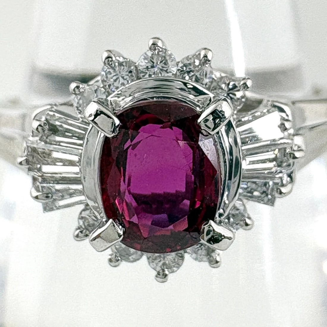 RUBY DESIGN PLATINUM MELEE DIAMOND RING - 2