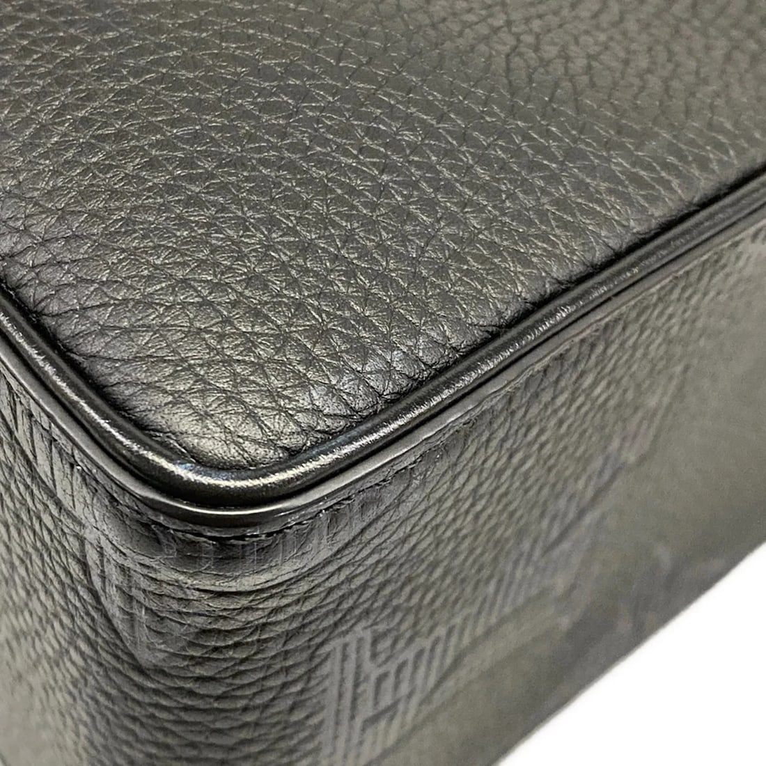 LOUIS VUITTON VAVIN BLACK MONOGRAM SHADOW POUCH - 4
