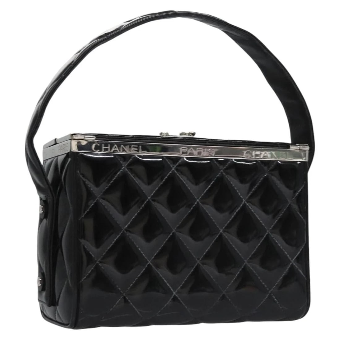 CHANEL MATELASSE HAND BAG PATENT LEATHER: CHANEL Matelasse Hand Bag Patent leather Brand: CHANEL Type/Style: Hand Bag Material: Patent Leather Color: Black Size: Size(Inch) W7.5 x H5.1 x D3.9inch(Approx) Handle Drop:5.1inch(Approx) Access