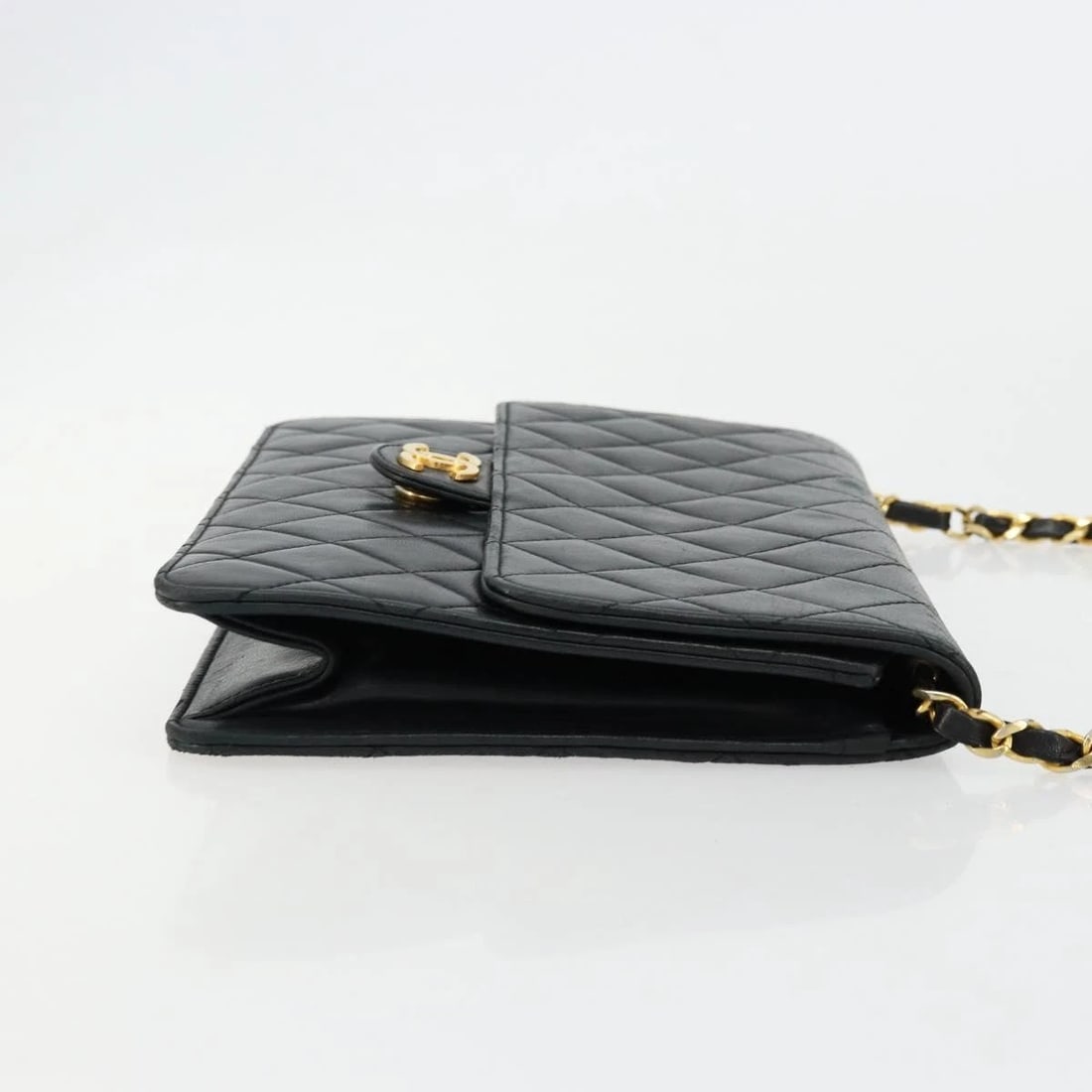 CHANEL MATELASSE CHAIN SHOULDER BAG - 3