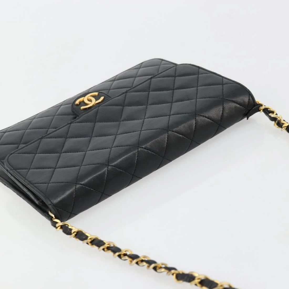 CHANEL MATELASSE CHAIN SHOULDER BAG - 6