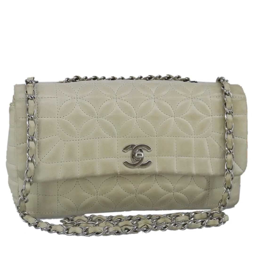 CHANEL CHAIN FLOWER STITCH SHOULDER BAG: CHANEL Chain Flower Stitch Shoulder Bag Brand: CHANEL Type/Style: Shoulder Bag Material: Lamb Skin Color: Beige/Silver Size: Size(Inch) W9.4 x H5.5 x D2.4inch(Approx) Accessories: None Acc
