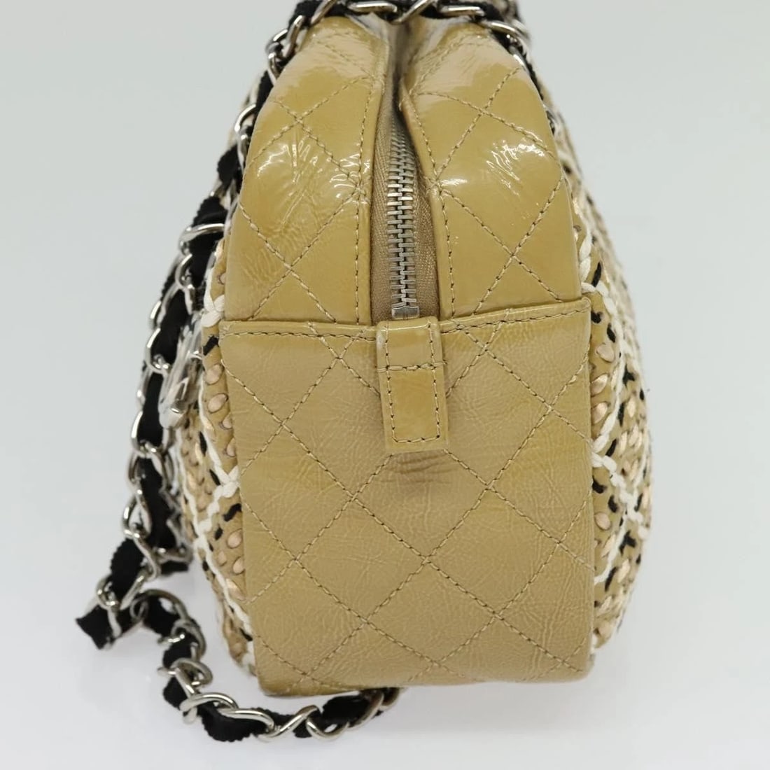 CHANEL CHAIN SHOULDER BAG - 4
