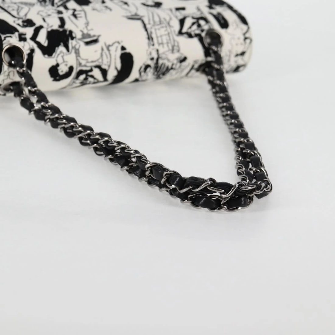 CHANEL CHAIN SHOULDER BAG - 7