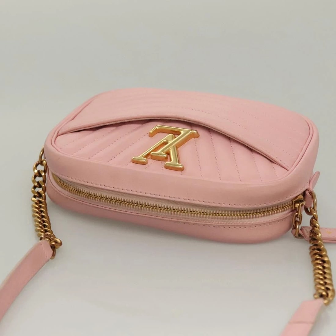 LOUIS VUITTON WAVE CAMERA BAG - 6