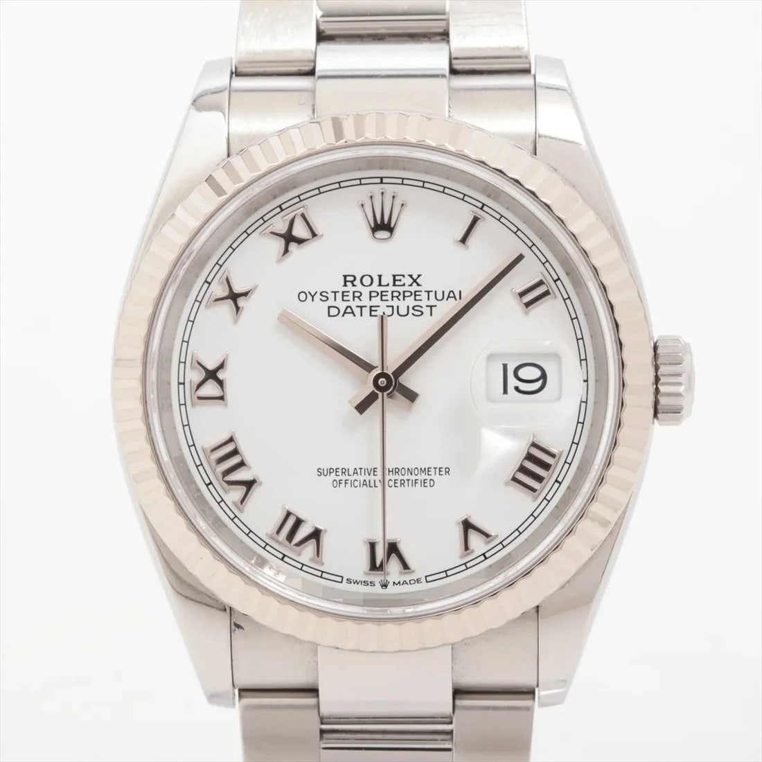 ROLEX DATEJUST SS?WG WHITE DIAL, WATCH: Rolex DATEJUST SS?WG white dial, Watch Brand: Rolex Type/Style: Wristwatch Material: SS?WG Color: white dial Size: Case:W1.2 x H1.2inch / W36 x H36 Circumference of Wrist:5.1inch / 13 Accessories: