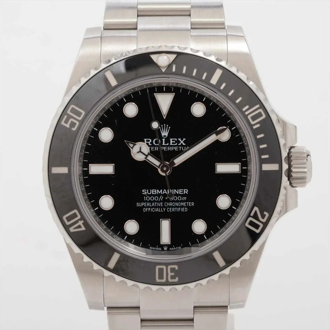 ROLEX SUBMARINER SS BLACK DIAL, WATCH: Rolex Submariner SS black dial, Watch Brand: Rolex Type/Style: Wristwatch Material: SS Color: black dial Size: Case:W1.6 x H1.6inch / W41 x H41 Circumference of Wrist:6.9inch / 17.5 Accessories: N