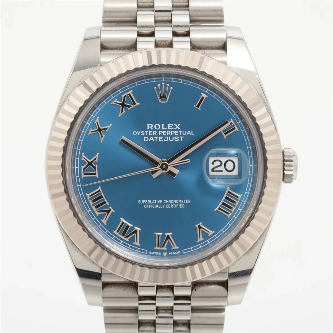 ROLEX DATEJUST SS?WG AZZURRO BLUE DIAL, WATCH: Rolex Datejust SS?WG Azzurro blue dial, Watch Brand: Rolex Type/Style: Wristwatch Material: SS?WG Color: Azzurro blue dial Size: Case:W1.6 x H1.6inch / W41 x H41 Circumference of Wrist:7.3inch / 18.5