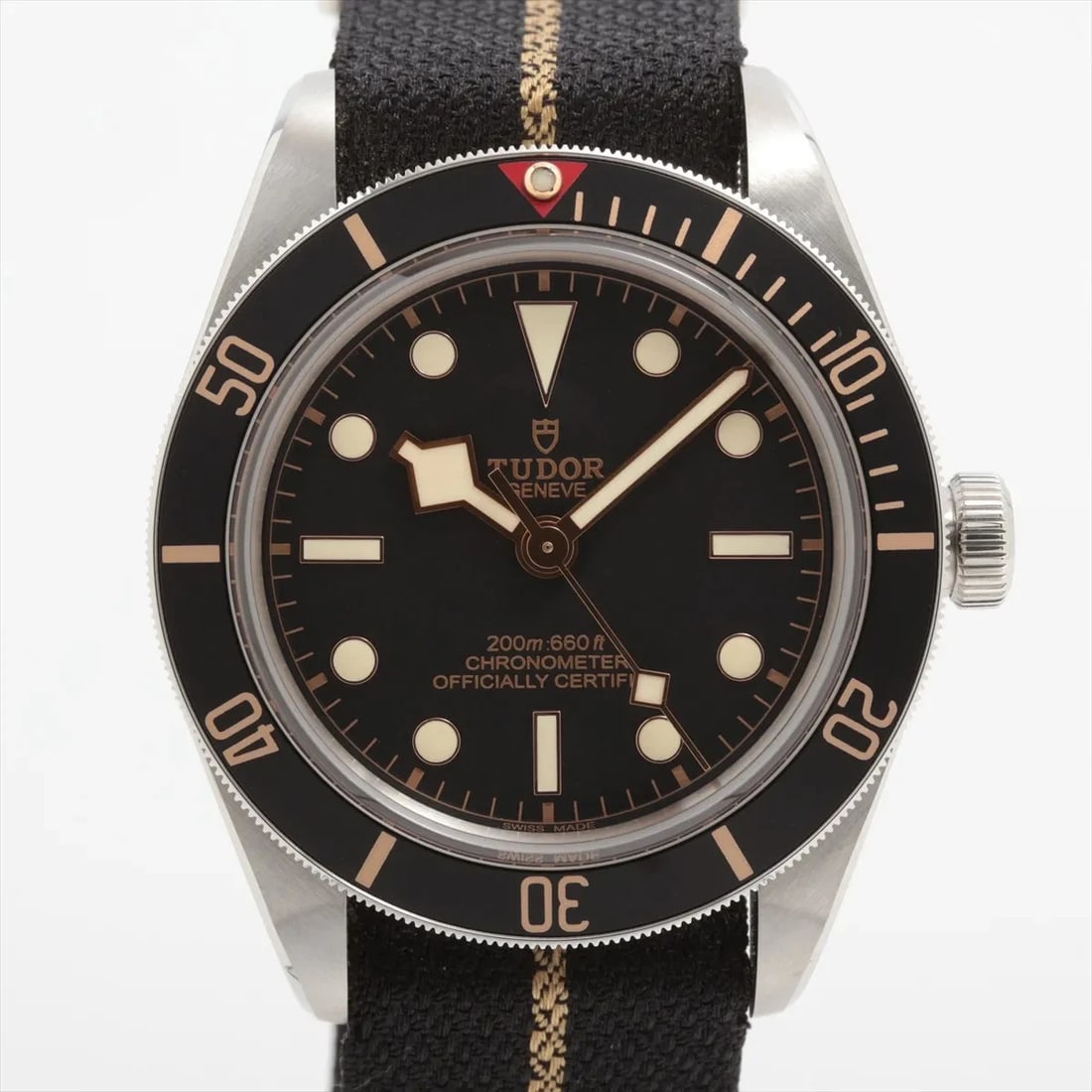 TUDOR BLACK BAY SS & NYLON BLACK DIAL, WATCH: Tudor black bay SS & Nylon black dial, Watch Brand: Tudor Type/Style: Wristwatch Material: SS & Nylon Color: black dial Size: Case:W1.2 x H1.2inch / W39 x H39 Circumference of Wrist:6.3inch / 16 A