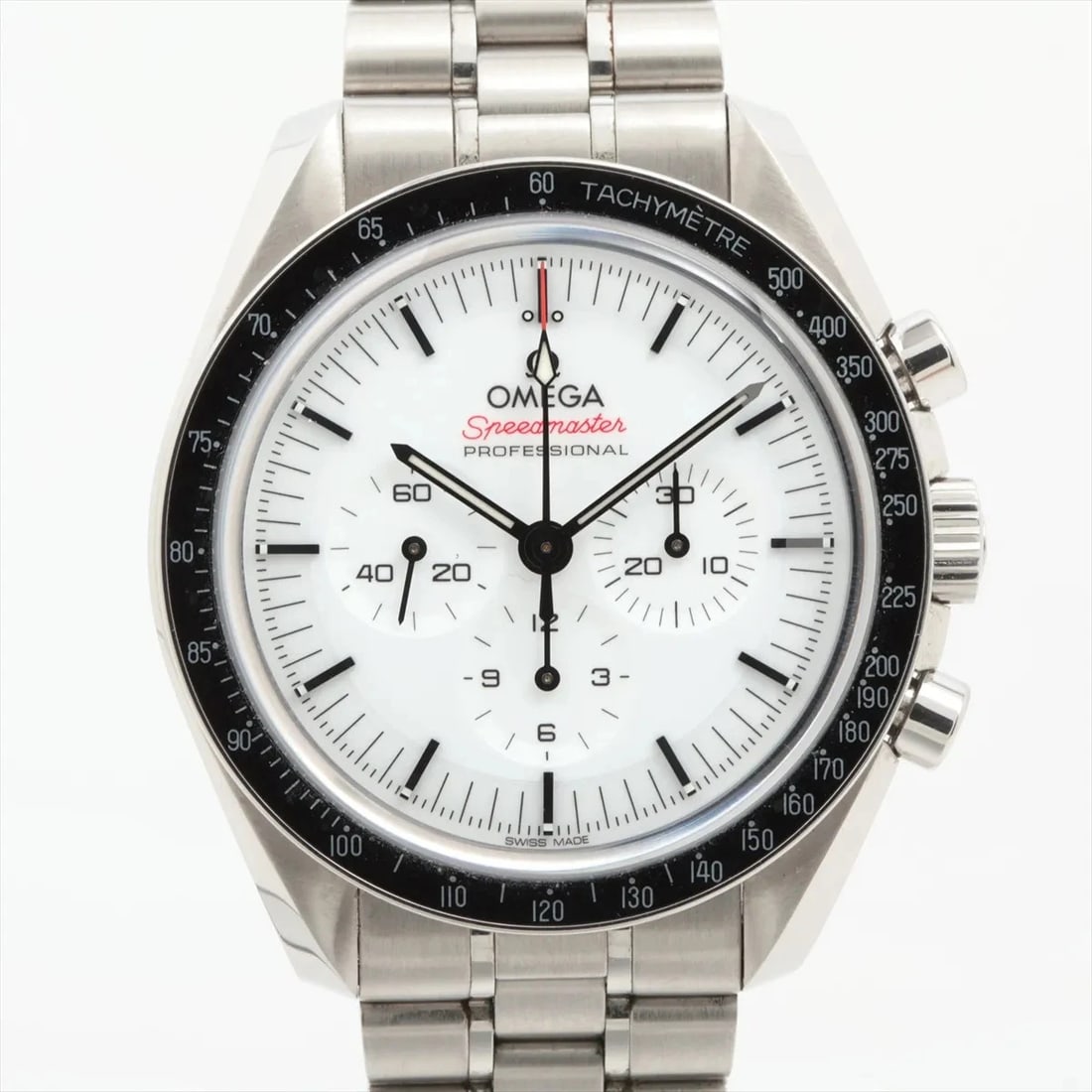 OMEGA SPEEDMASTER PROFESSIONAL MOONWATCH SS BLACK DIAL, WATCH: Omega Speedmaster Professional Moonwatch SS black dial, Watch Brand: Omega Type/Style: Wristwatch Material: SS Color: White Dial Size: Case:W1.6 x H1.6inch / W42 x H42 Circumference of Wrist:7.5inch /