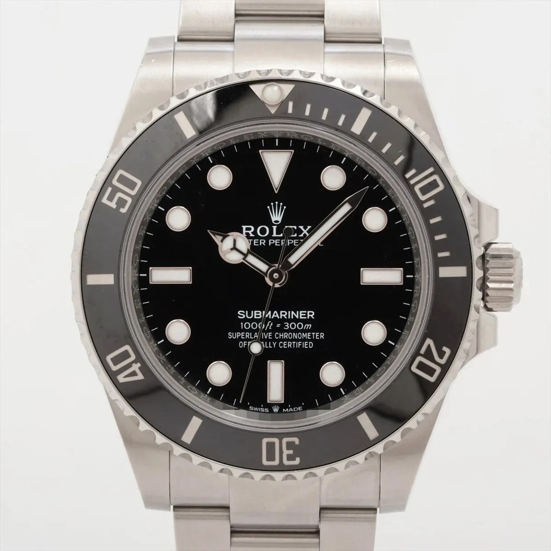 ROLEX SUBMARINER SS BLACK DIAL, WATCH: Rolex Submariner SS black dial, Watch Brand: Rolex Type/Style: Wristwatch Material: SS Color: black dial Size: Case:W1.6 x H1.6inch / W41 x H41 Circumference of Wrist:7.3inch / 18.5 Accessories: N