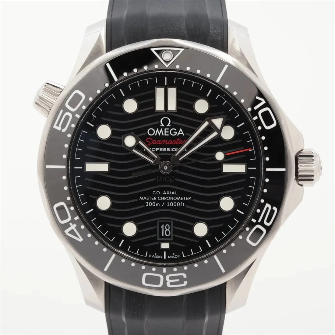 OMEGA SEAMASTER DIVER CO-AXIAL MASTER CHRONOMETER SS BLACK DIAL, WATCH (1 of 3)