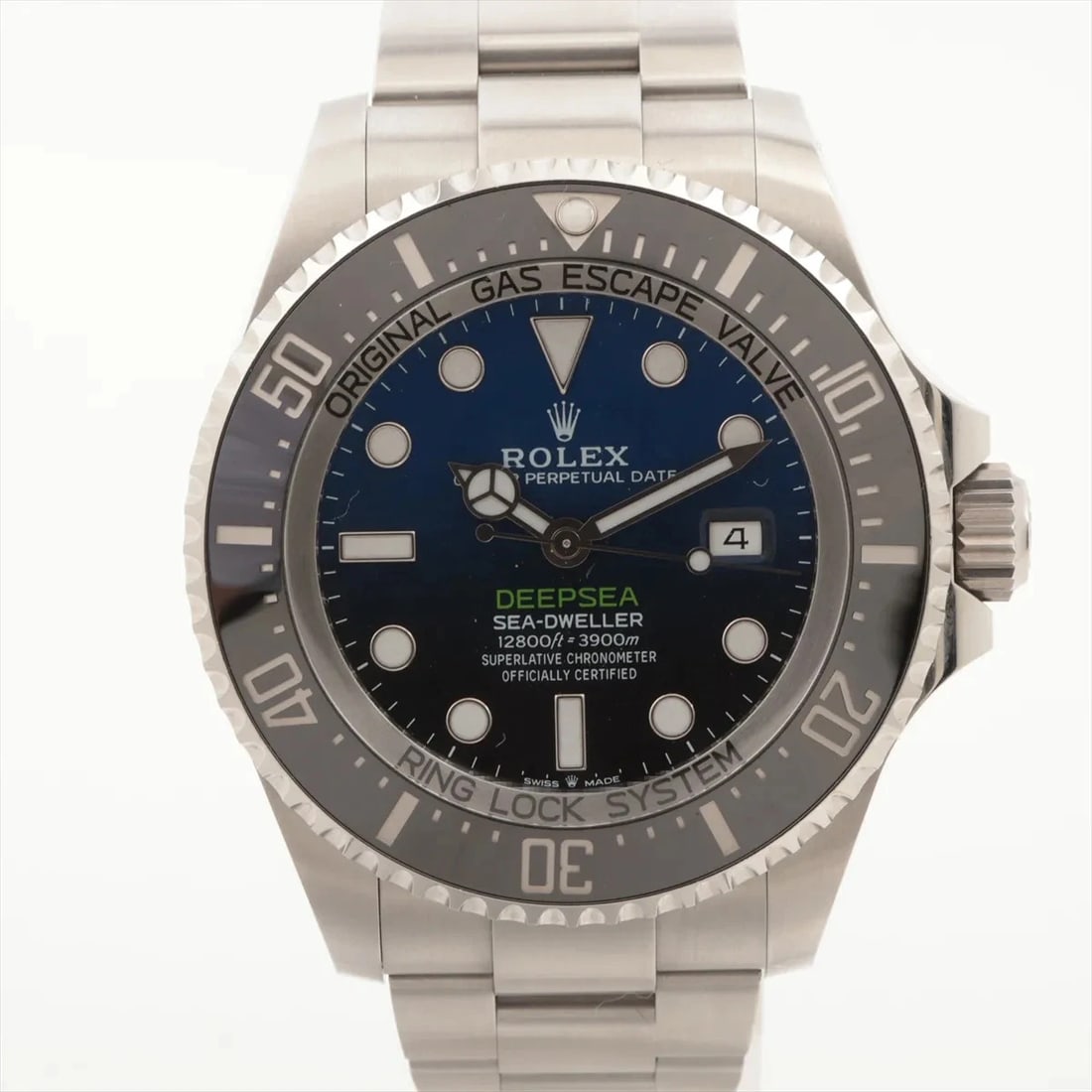 ROLEX SEA-DWELLER DEEP SEA SS D BLUE DIAL, WATCH: Rolex Sea-Dweller Deep Sea SS D blue dial, Watch Brand: Rolex Type/Style: Wristwatch Material: SS Color: blue dial Size: Case:W1.6 x H1.6inch / W44 x H44 Circumference of Wrist:6.3inch / 16 Access