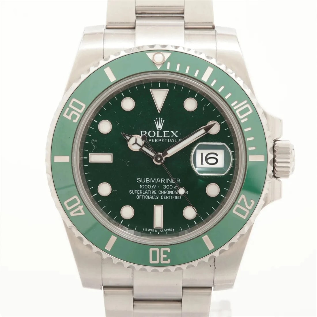 ROLEX SUBMARINER DATE SS GREEN-FACE, WATCH: Rolex SUBMARINER DATE SS Green-Face, Watch Brand: Rolex Type/Style: Wristwatch Material: SS Color: Green-Face Size: Case:W1.6 x H1.6inch / W40 x H40 Circumference of Wrist:8.1inch / 20.5 Accessori