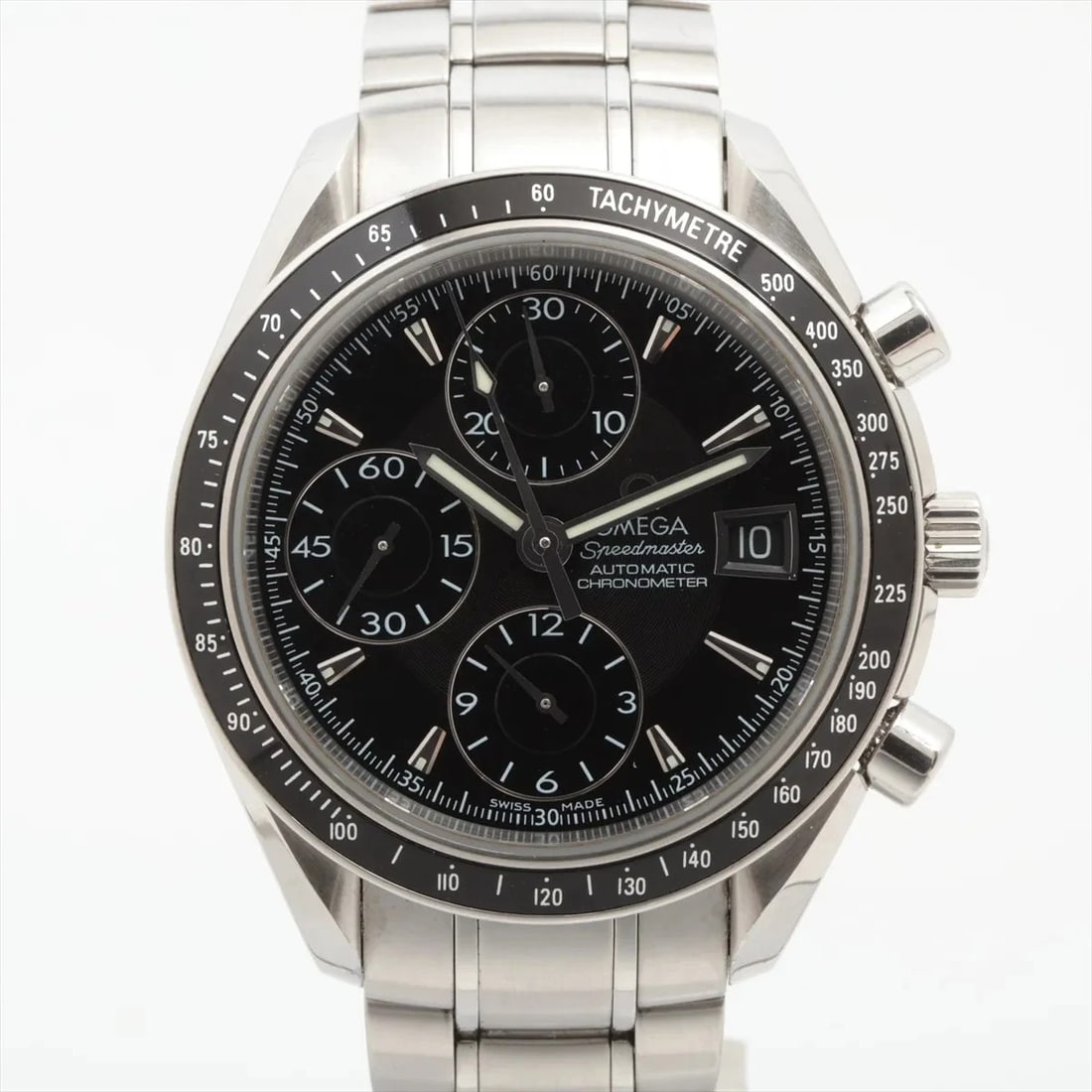 OMEGA SPEEDMASTER DATE CHRONOMETER SS BLACK DIAL, WATCH: Omega Speedmaster Date Chronometer SS black dial, Watch Brand: Omega Type/Style: Wristwatch Material: SS Color: black dial Size: Case:W1.6 x H1.6inch / W40 x H40 Circumference of Wrist:6.3inch / 16