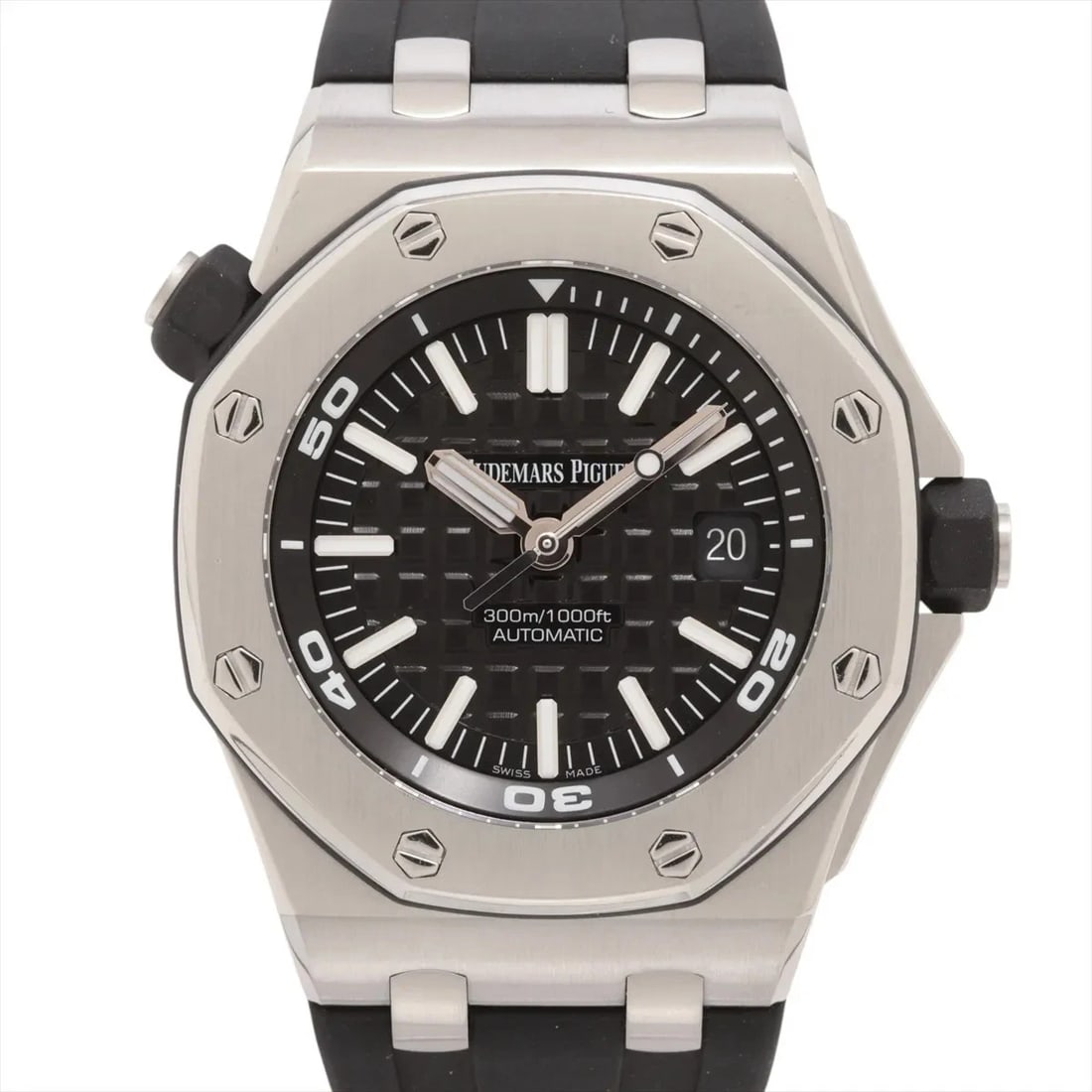 AUDEMARS PIGUET ROYAL OAK OFFSHORE SS & RUBBER BLACK DIAL, WATCH: Audemars Piguet Royal Oak Offshore SS & Rubber black dial, Watch Brand: piguet Type/Style: Wristwatch Material: SS rubber Color: black Size: Case:W1.6 x H1.6inch / W42 x H42 Circumference of Wrist:8.1