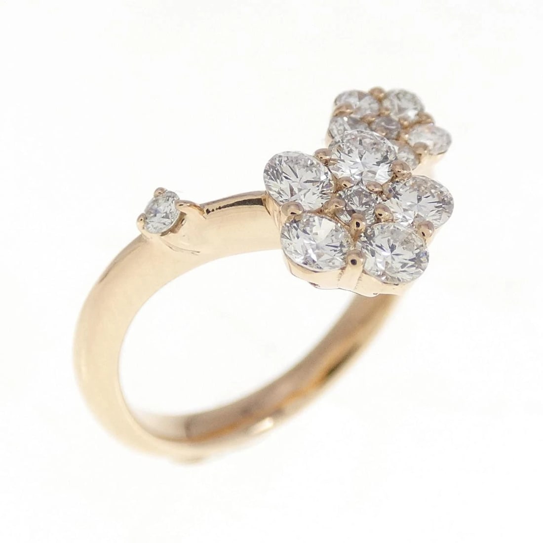 K18PG FLOWER DIAMOND PINKY RING: K18PG Flower Diamond Pinky Ring Brand: Unbranded Type/Style: Diamond Ring Material: K18 Pink Gold, Main Stone/Creation natural Color: Pink gold Size: US 2 3/4 Accessories: None Accessories