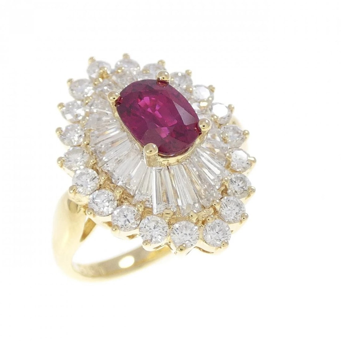K18YG RUBY RING (1 of 2)