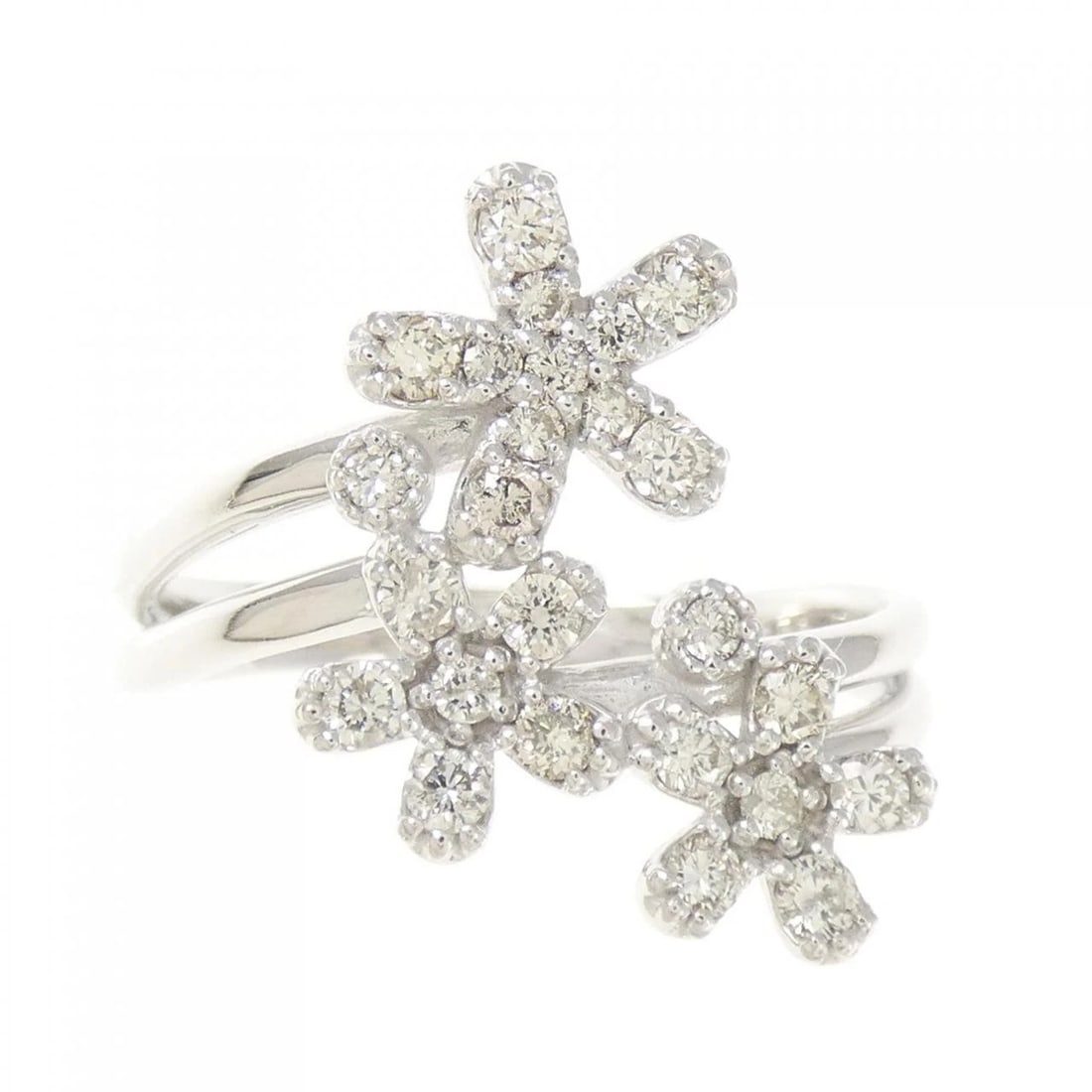 K18WG FLOWER DIAMOND RING - 2