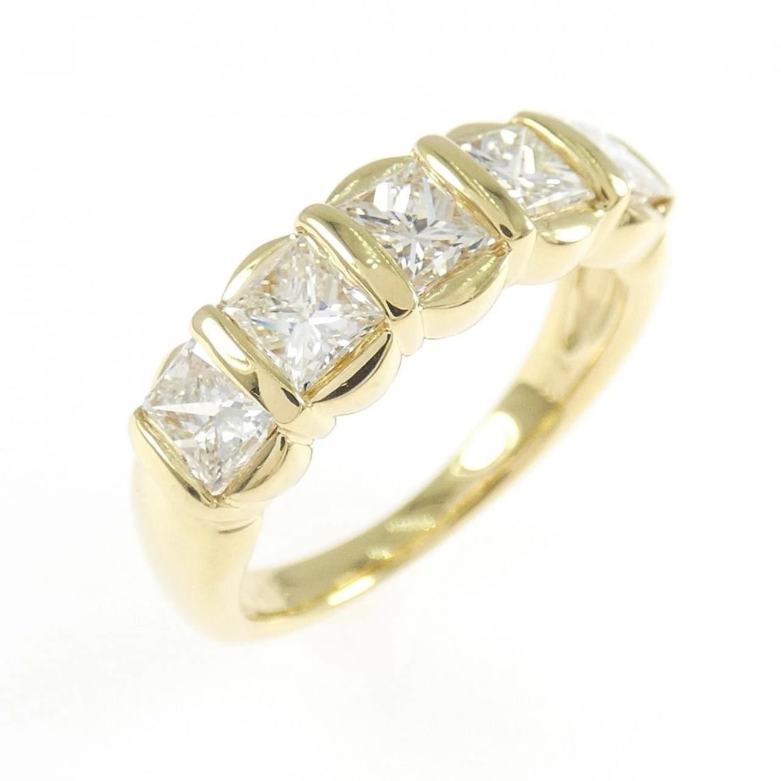 K18YG DIAMOND RING: K18YG Diamond Ring Brand: Unbranded Type/Style: Diamond Ring Material: 18K Yellow Gold, Main Stone/Creation Natural Color: Yellow Gold Size: US 3 3/4 Accessories: None Accessories Notice: