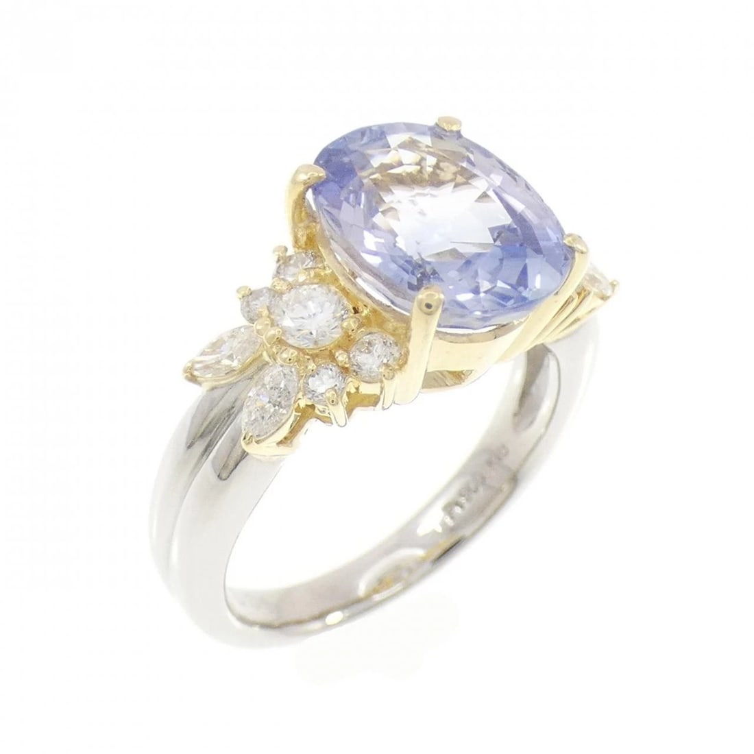 K18YG/PT900 SAPPHIRE RING: K18YG/PT900 Sapphire Ring Brand: Unbranded Type/Style: Sapphire Ring Material: 18K Yellow GoldPlatinum900, Main Stone/Creation Sapphire Secondary Stone Diamond Color: Yellow Gold Size: US 6 1/4