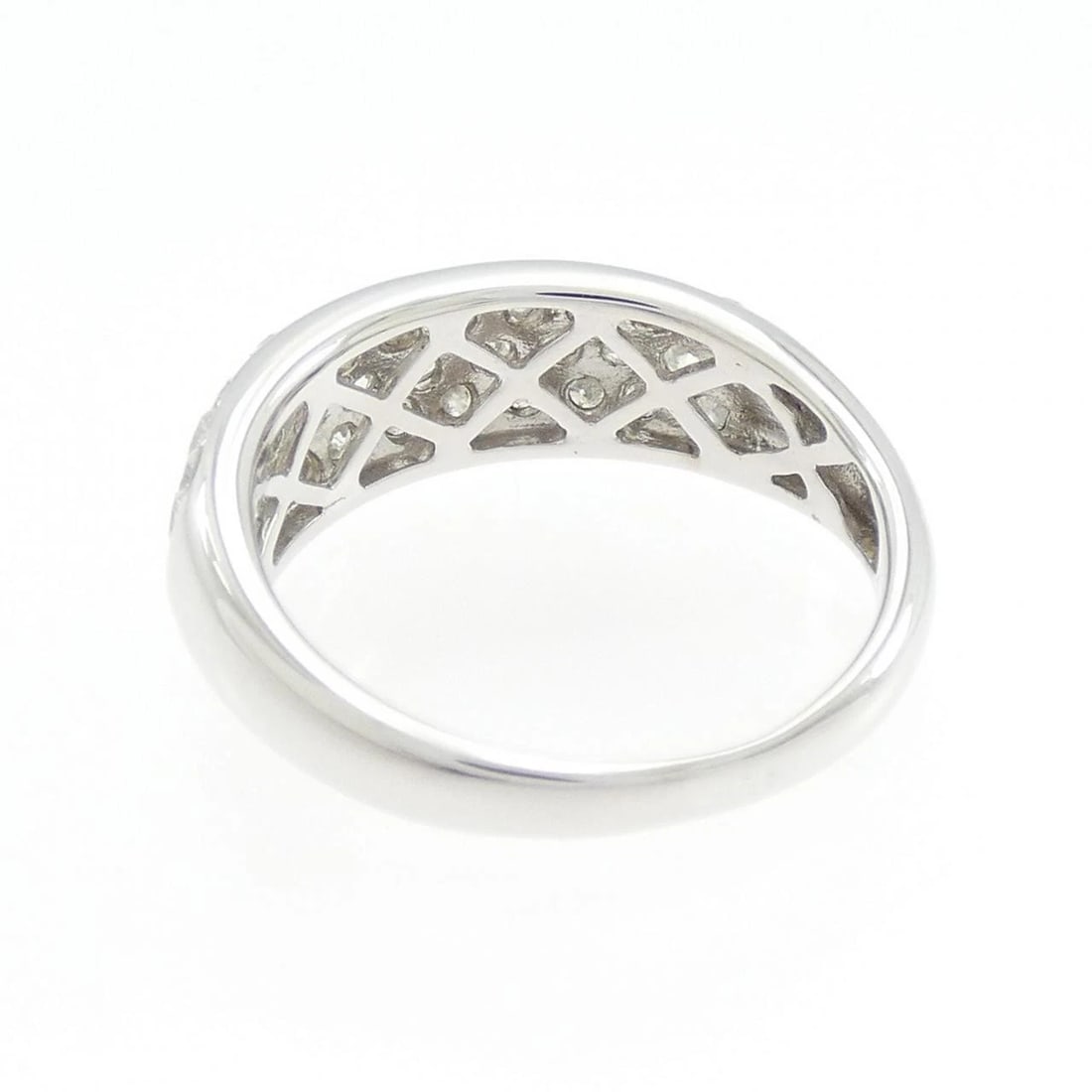 K18WG PAVE DIAMOND RING - 3