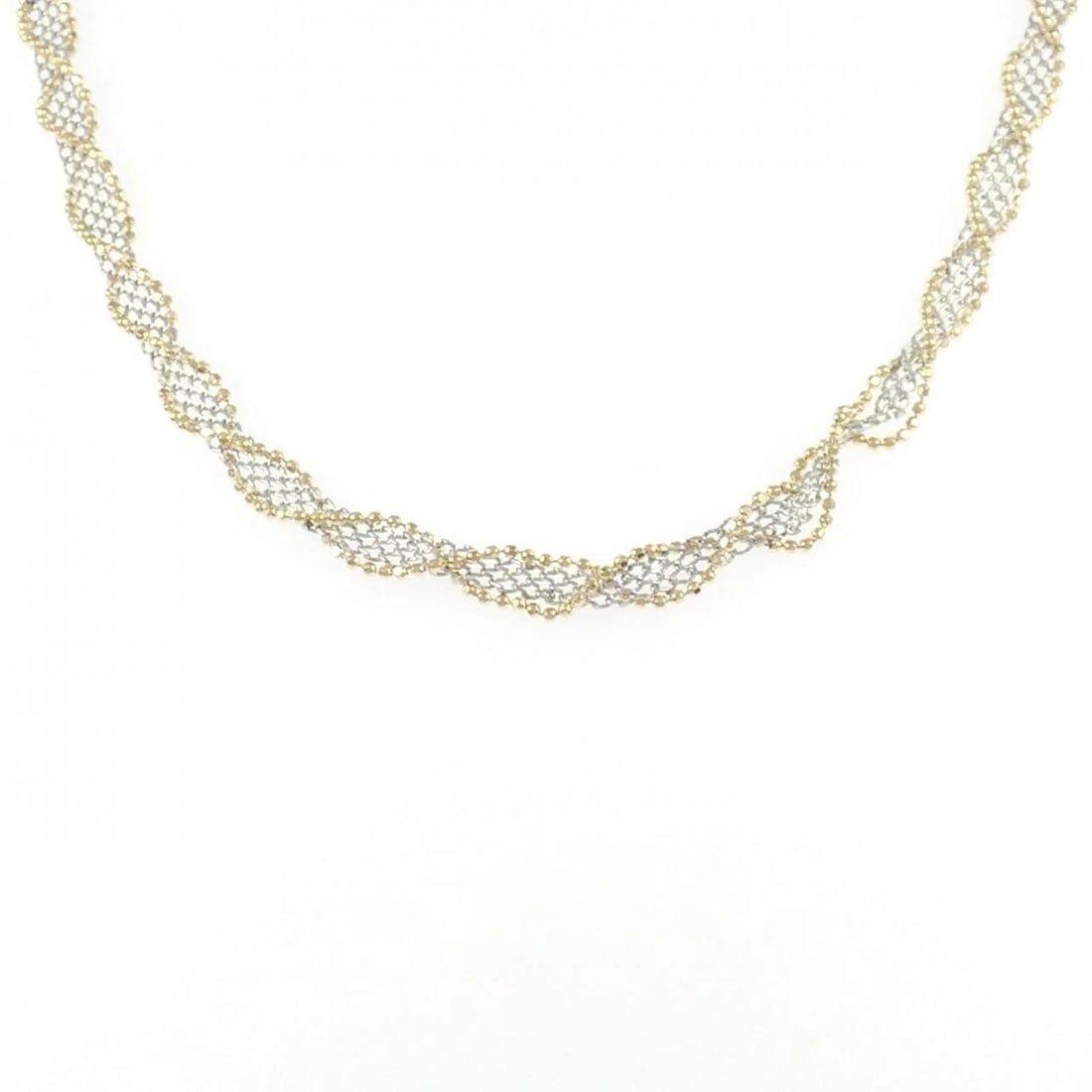 K18YG/PT850 NECKLACE: K18YG/PT850 Necklace Brand: Unbranded Type/Style: Necklace Material: 18K Yellow Gold, Color: Yellow Gold Size: Actual Size Max width approx: 5.2mm Size 42cm Accessories: None Accessories Notice: When