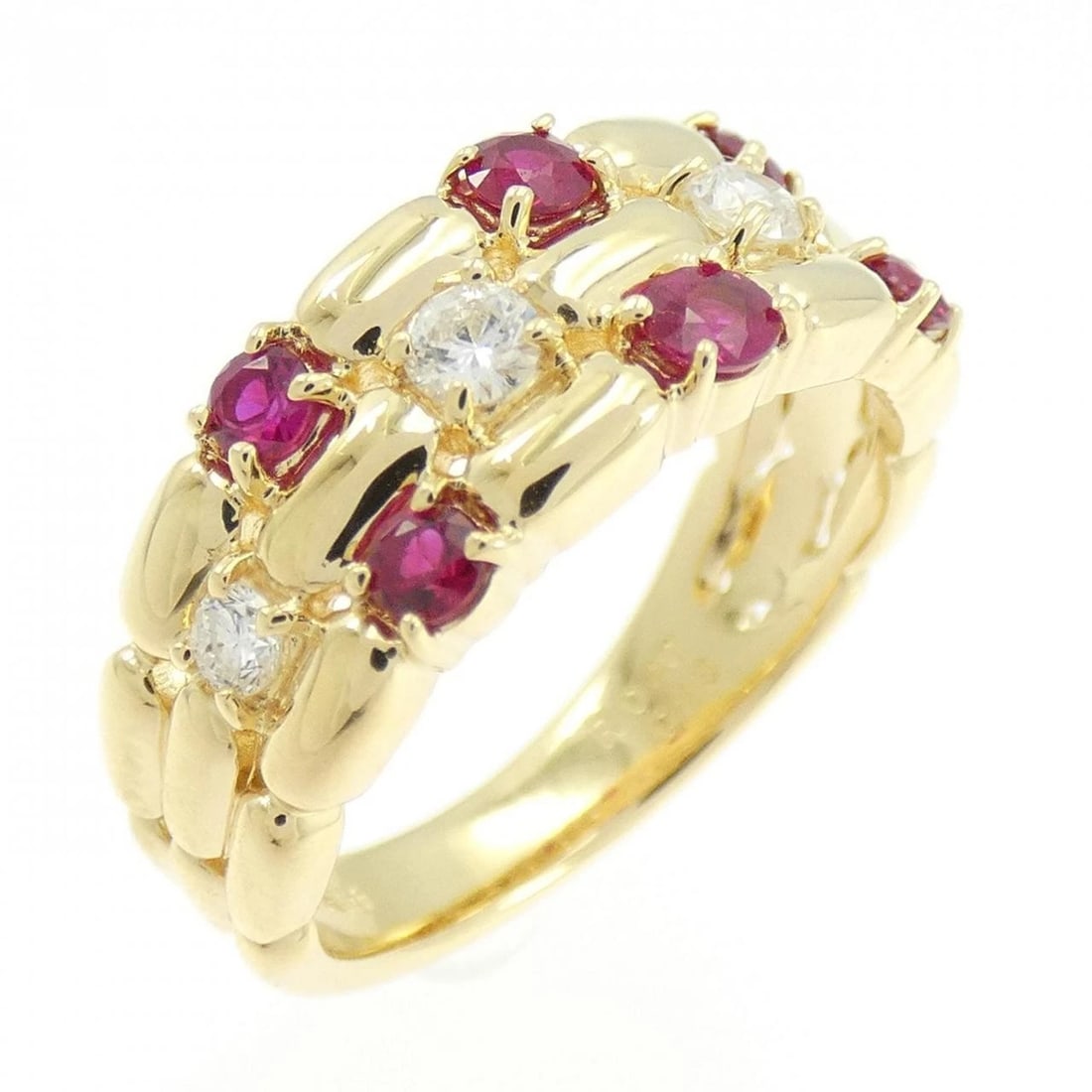 K18YG RUBY RING: K18YG Ruby Ring Brand: Unbranded Type/Style: Ruby Ring Material: 18K Yellow Gold, Main Stone/Creation RubySecondary StoneDiamond Color: Yellow Gold Size: US 5 3/4 Accessories: None Accessories