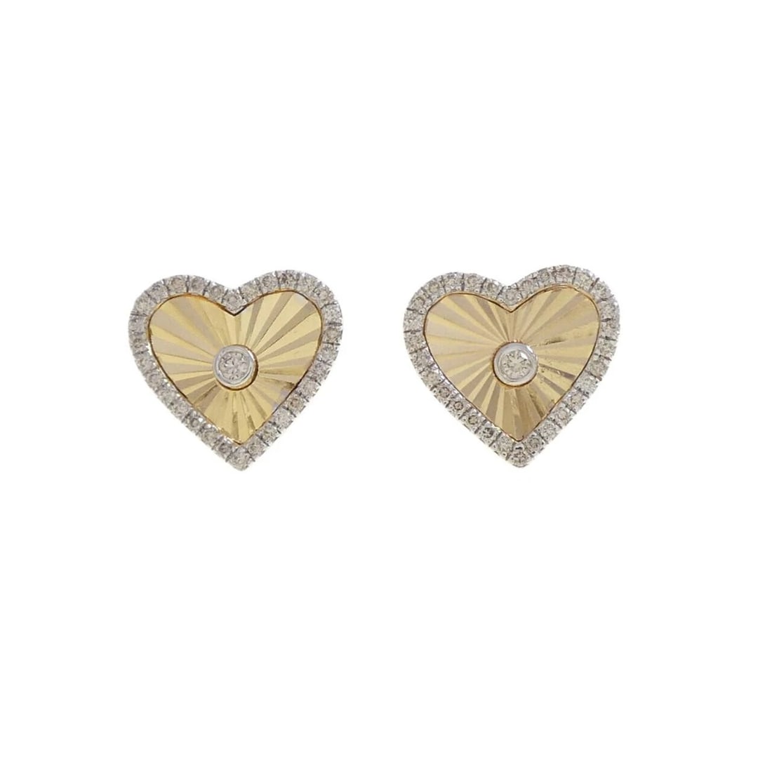 K18YG/K18WG HEART DIAMOND PIERCE: K18YG/K18WG Heart Diamond Pierce Brand: Unbranded Type/Style: Diamond Pierce/Earring Material: 18K Yellow Gold18k White Gold, Main Stone/Creation natural Color: Yellow Gold White Gold Size: Approx.