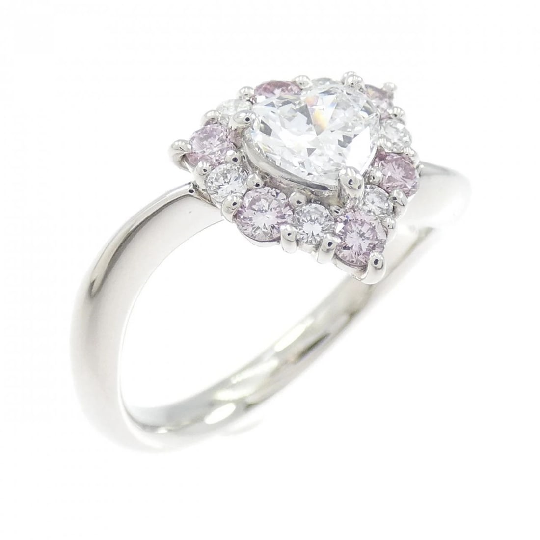 PT900 DIAMOND RING: PT900 Diamond Ring Brand: Unbranded Type/Style: Ring Material: Platinum900, Color: Platinum Size: US 6 1/4 Accessories: None Accessories Notice: When purchasing pre-owned goods, please ref
