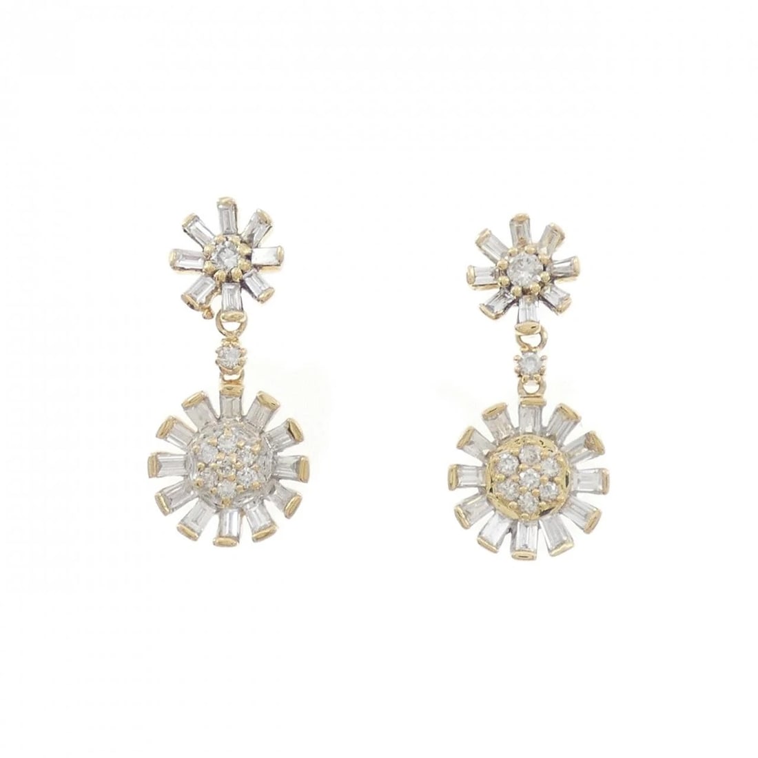 K18YG/K18WG DIAMOND PIERCE: K18YG/K18WG Diamond Pierce Brand: Unbranded Type/Style: Diamond Pierce/Earring Material: 18K Yellow Gold18k White Gold, Color: Yellow Gold White Gold Size: Actual Size Approx. height x width: 23.1mm