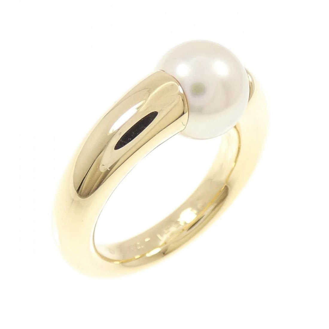 CARTIER PERLA RING: Cartier Perla Ring Brand: CARTIER Type/Style: Ring Material: 750 yellow gold, Color: Yellow Gold Size: US 5 Accessories: None Accessories Notice: When purchasing pre-owned goods, please re
