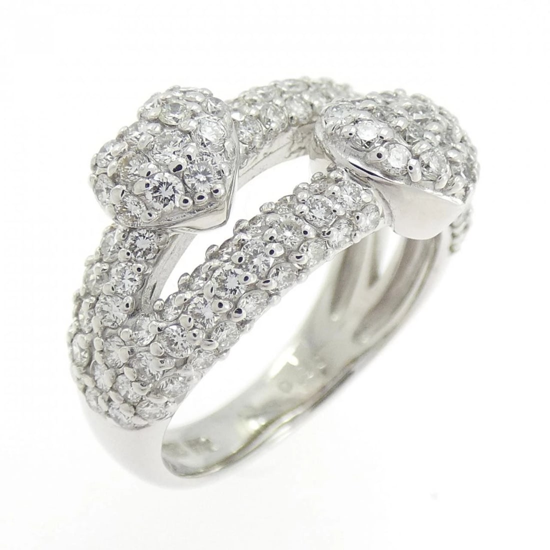 PONTE VECCHIO DIAMOND RING: Ponte Vecchio Diamond Ring Brand: Ponte Vecchio Type/Style: Ring Material: K18 white gold, Main Stone/Creation Natural Color: White Gold Size: US 3 3/4 Accessories: None Accessories Notice: When