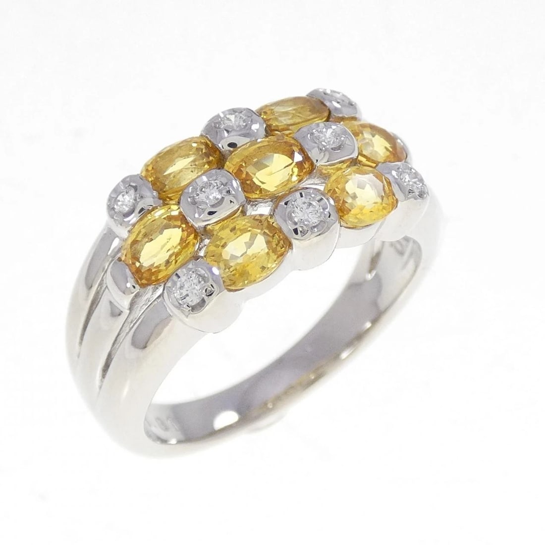 TASAKI SAPPHIRE RING: TASAKI Sapphire Ring Brand: TASAKI Type/Style: Ring Material: Platinum900, Main Stone/Creation Sapphire Secondary Stone Natural Color: None Size: US 6 1/4 Accessories: None Accessories Notice: When