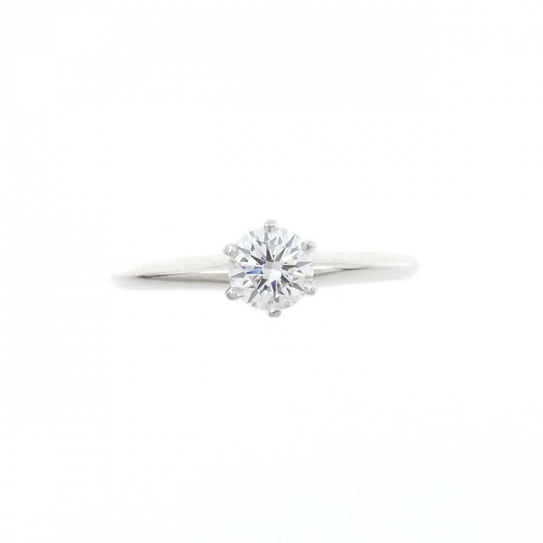 TIFFANY & CO. CLASSIC SOLITAIRE RING - 2