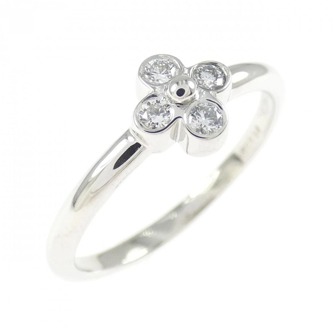 TIFFANY & CO. LACE RING: TIFFANY & Co. Lace Ring Brand: TIFFANY&Co. Type/Style: Ring Material: Platinum950, Main Stone/Creation Natural Color: White Size: US 6 Accessories: None Accessories Notice: When purchasing pre-owned
