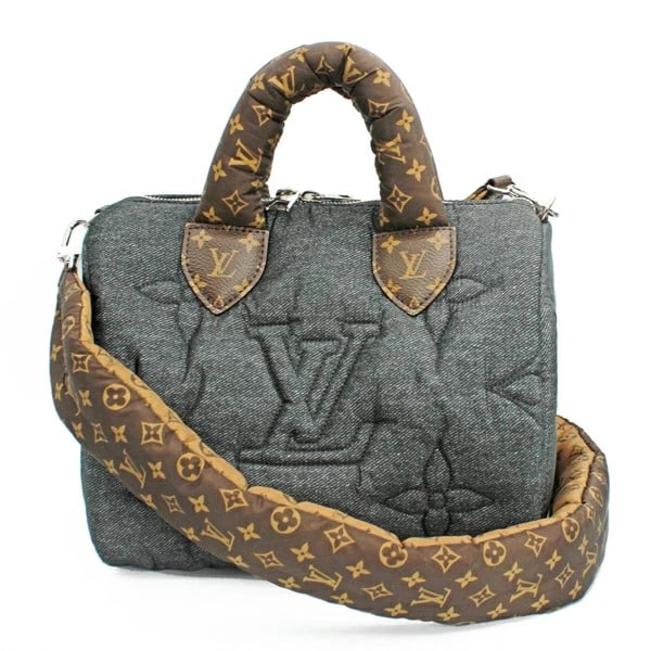 LOUIS VUITTON LV SPEEDY 25 BLACK J: Louis Vuitton LV Speedy 25 Black J Brand: Louis Vuitton Type/Style: Handbag Material: Black Jeans/Nylon Color: Navy Size: W:25cm ? H:20cm ? D:16cm Accessories: None Accessories Notice: Wh