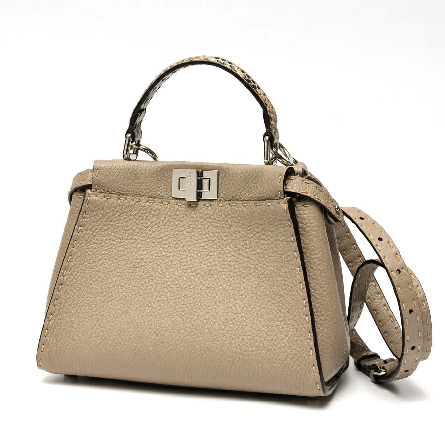 FENDI PEEKABOO SMALL SELLERIA BAG: Fendi Peekaboo Small Selleria Bag Brand: Fendi Type/Style: Bag Material: Selleria Leather Color: Dove Grey (Greige) Size: H18?W23?D11cm Accessories: None Accessories Notice: When purchasin