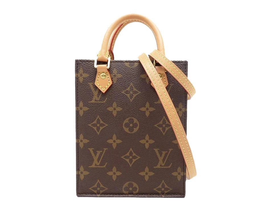 LOUIS VUITTON MONOGRAM PETIT SAC PLAT OLD MODEL: Louis Vuitton Monogram Petit Sac Plat Old Model Brand: LOUIS VUITTON Type/Style: Handbag Material: Monogram Color: none Size: W 14 ? H 17 ? G 5cm Accessories: None Accessories Notice: When purchasing