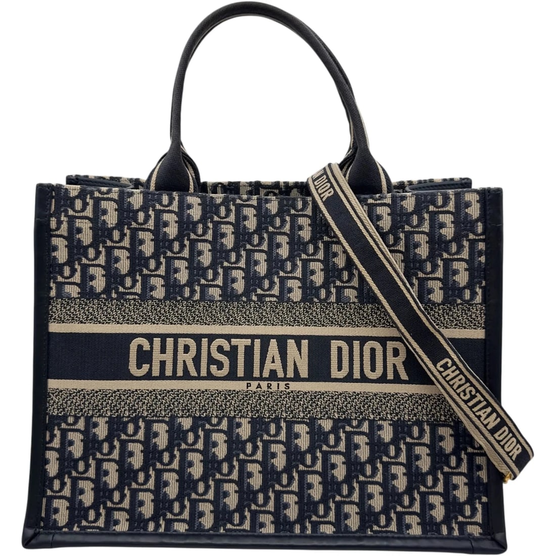 CHRISTIAN DIOR TOTE MEDIUM NAVY GHW OBLIQUE: Christian Dior Tote Medium Navy GHW Oblique Brand: Christian Dior Type/Style: Handbag Material: Oblique Jacquard Color: Navy / GD Hardware Size: W: 36cm / H: 27cm / D: 16.5cm Accessories: None