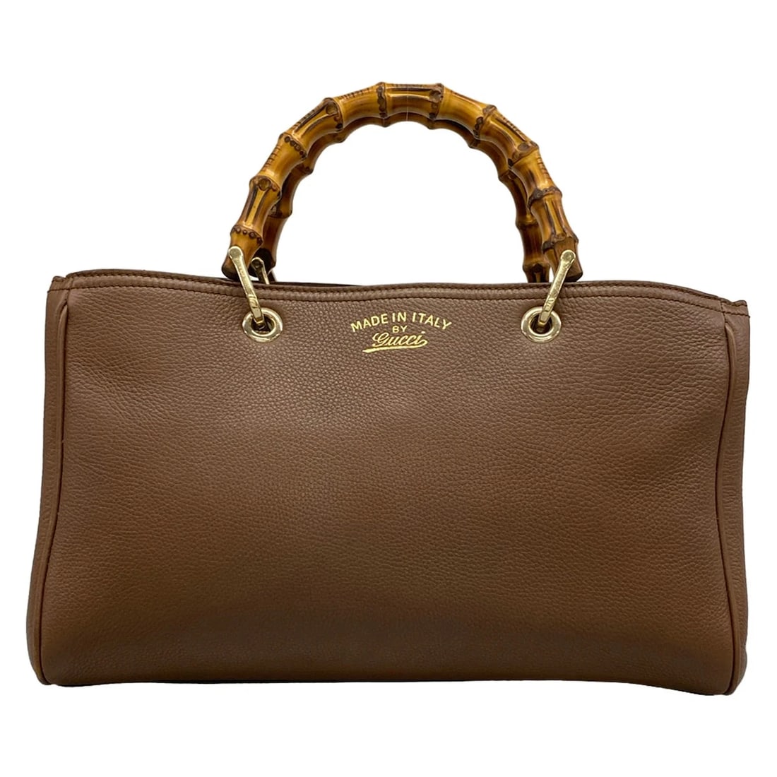 GUCCI BAMBOO SHOPPER DARK BROWN LEATHERTOTE BAG: GUCCI Bamboo Shopper Dark Brown LeatherTote Bag Brand: GUCCI Type/Style: Tote Bag Material: Exterior Material Leather Color: Exterior Color Dark Brown Size: Height : 8.46 inch (21.5 cm) Width : 13.19 